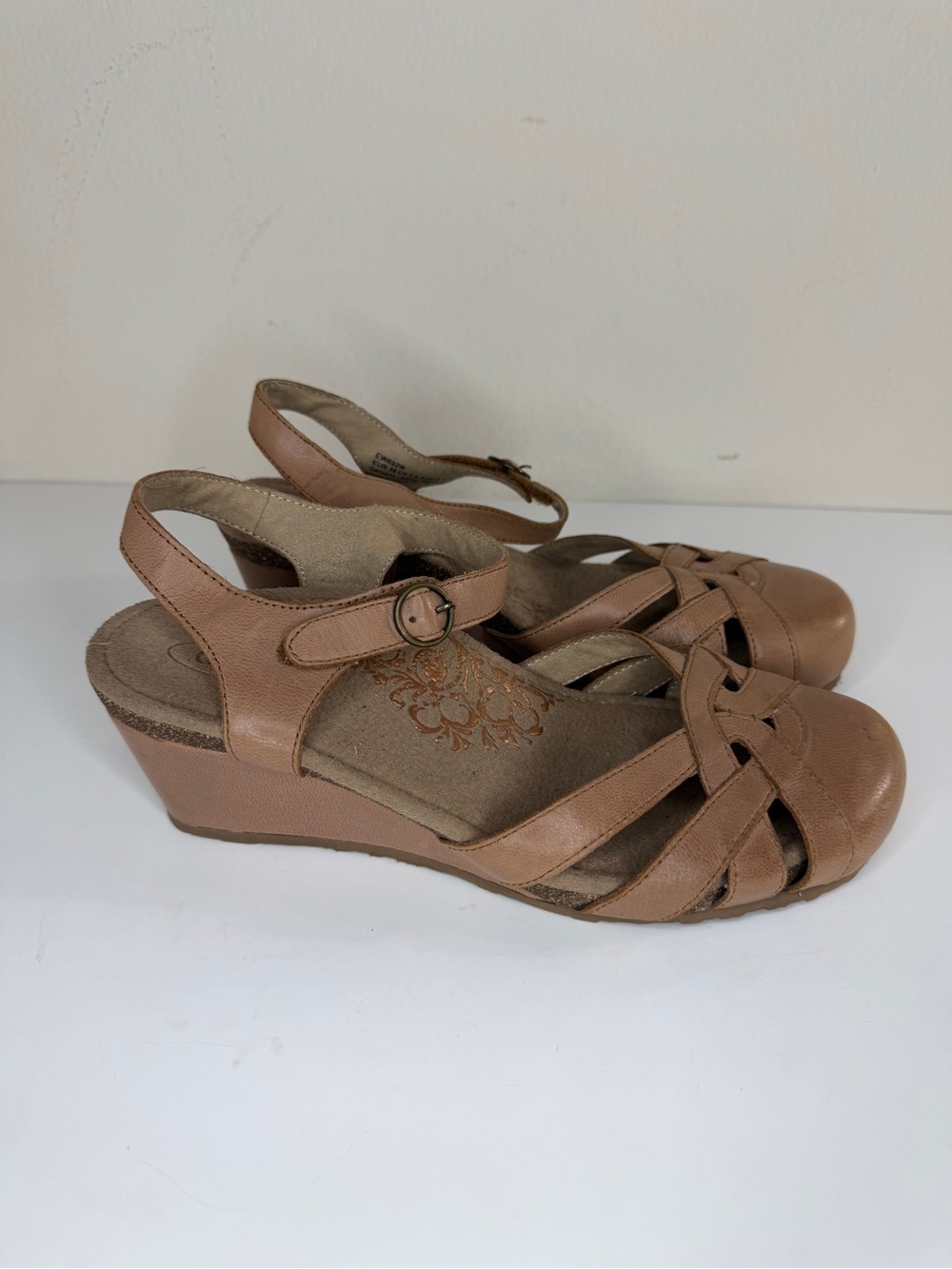 Aetrex Sandals Wedge Heels Ankle Strap Women Size 38 US 8 Brown Leather Comfort